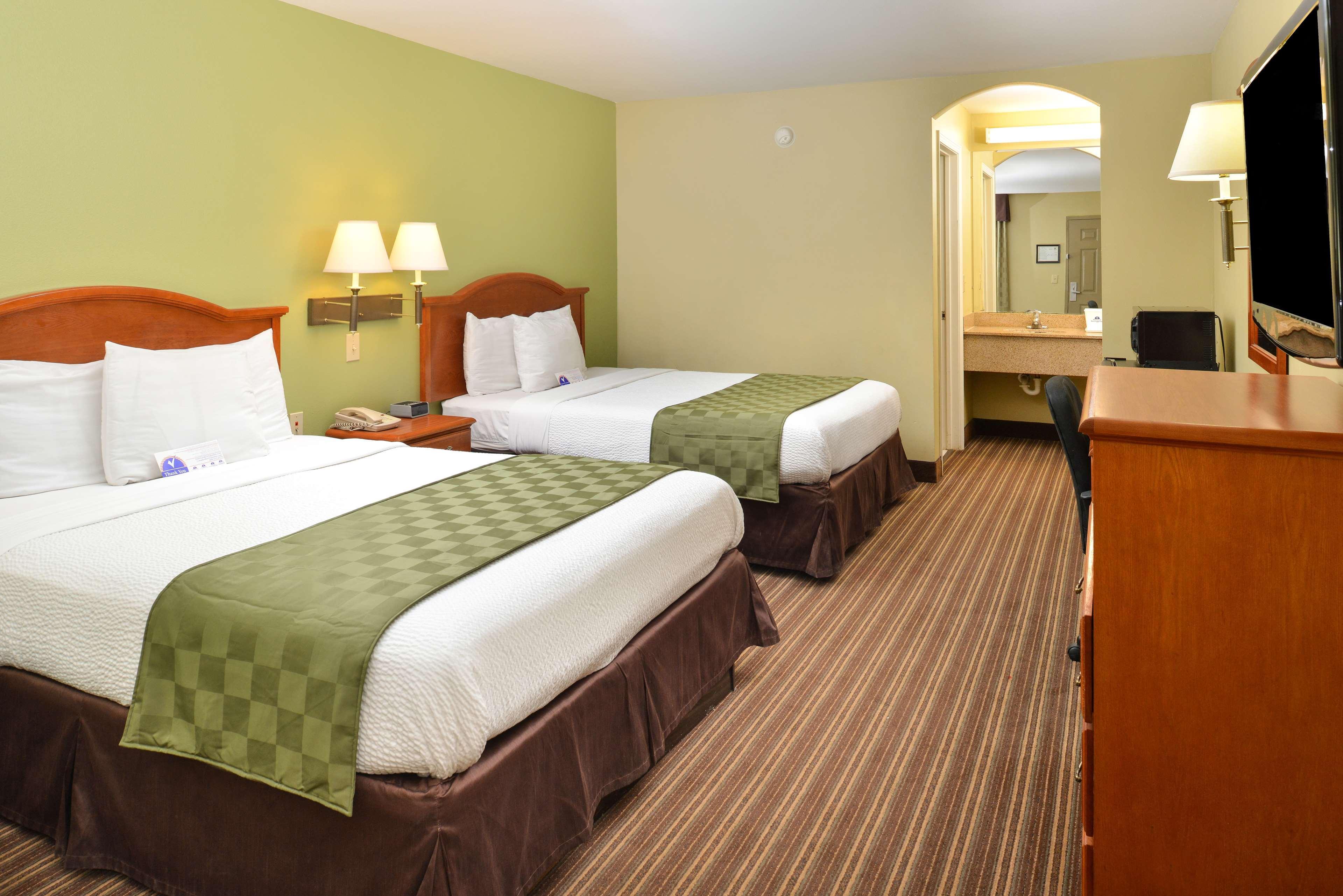 Americas Best Value Inn And Suites Литл-Рок Экстерьер фото