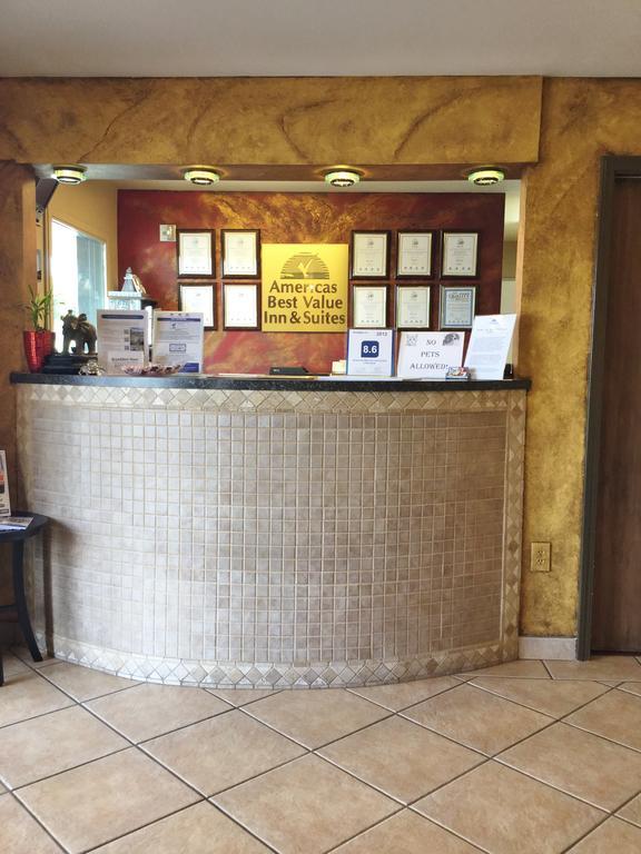 Americas Best Value Inn And Suites Литл-Рок Экстерьер фото