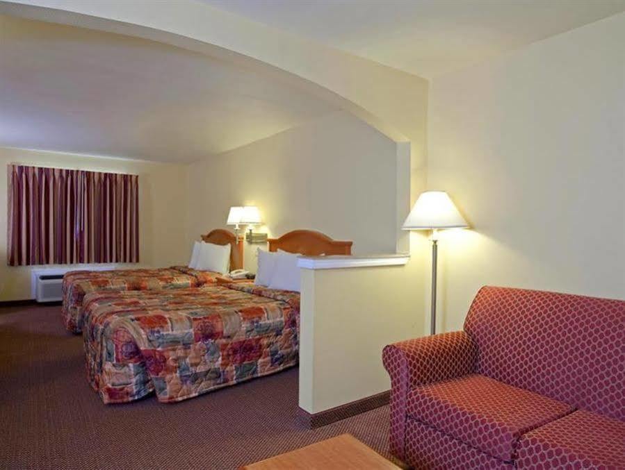 Americas Best Value Inn And Suites Литл-Рок Экстерьер фото