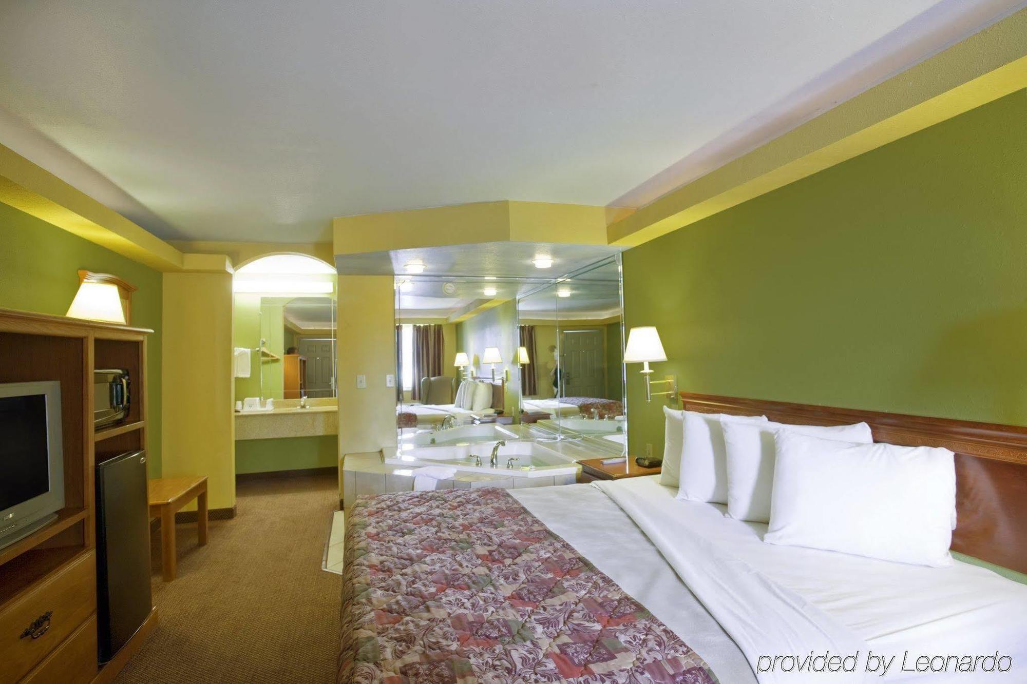 Americas Best Value Inn And Suites Литл-Рок Номер фото